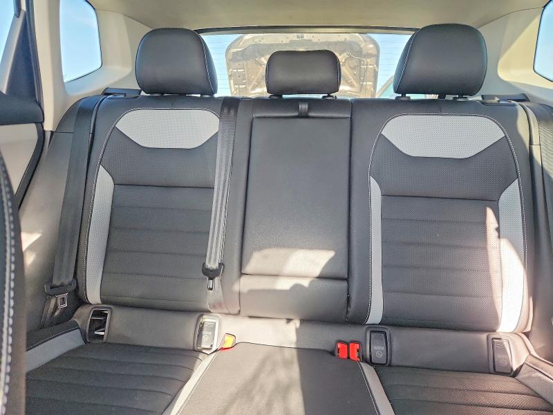 53068896 :رقم المزاد ، 3VV4X7B25RM044642 vin ، 2024 Volkswagen Taos مزاد بيع