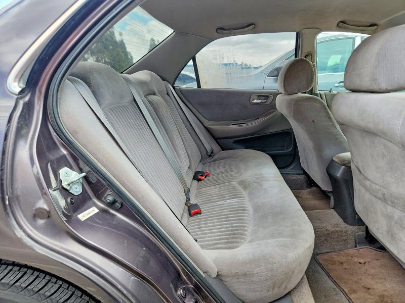 1998 Honda Accord მანქანა იყიდება აუქციონზე, vin: 1HGCG5640WA127058, აუქციონის ნომერი: 54503856