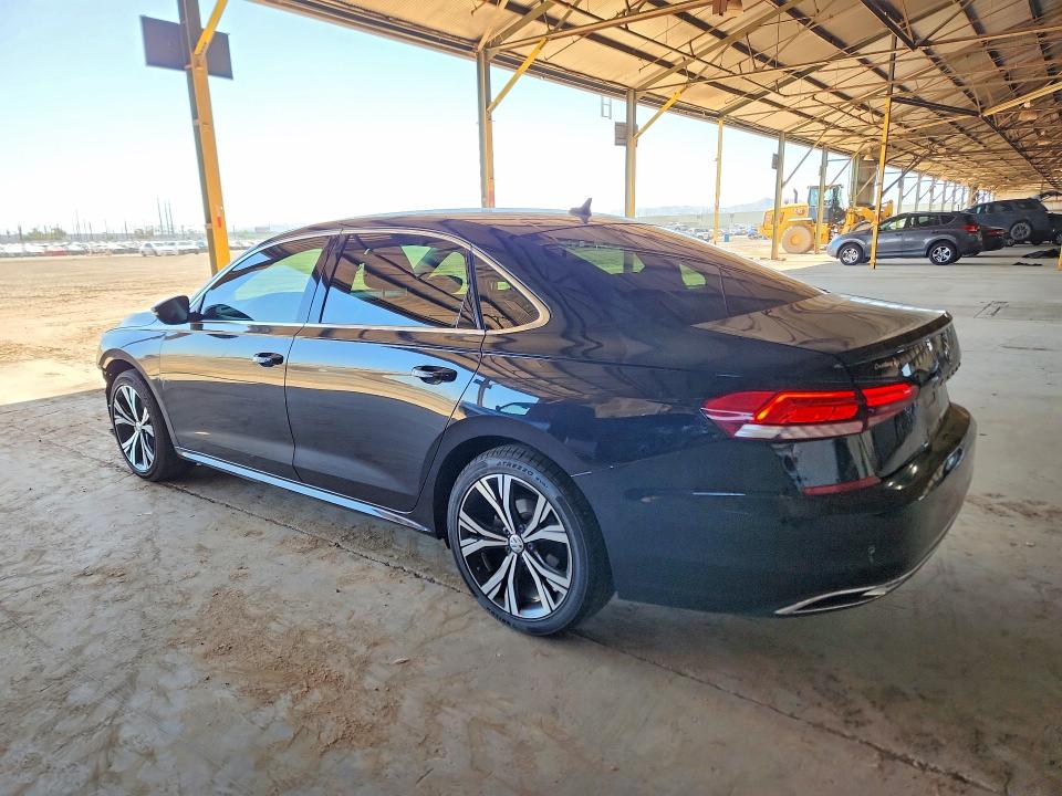 54533616 :رقم المزاد ، 1VWSA7A39NC009113 vin ، 2022 Volkswagen Passat مزاد بيع