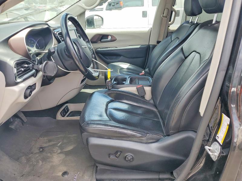 54890916 :رقم المزاد ، 2C4RC1BG1JR356155 vin ، 2018 Chrysler Pacifica مزاد بيع