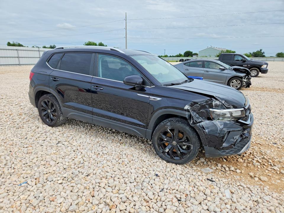 55094706 :رقم المزاد ، 3VVSX7B28PM313382 vin ، 2023 Volkswagen Taos مزاد بيع