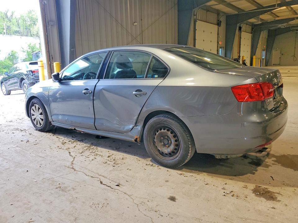 52777806 :رقم المزاد ، 3VW2K7AJ7CM303858 vin ، 2012 Volkswagen Jetta مزاد بيع