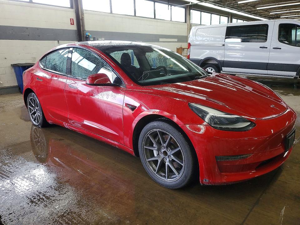 54483536 :رقم المزاد ، 5YJ3E1EA6NF289643 vin ، 2022 Tesla Model 3 مزاد بيع