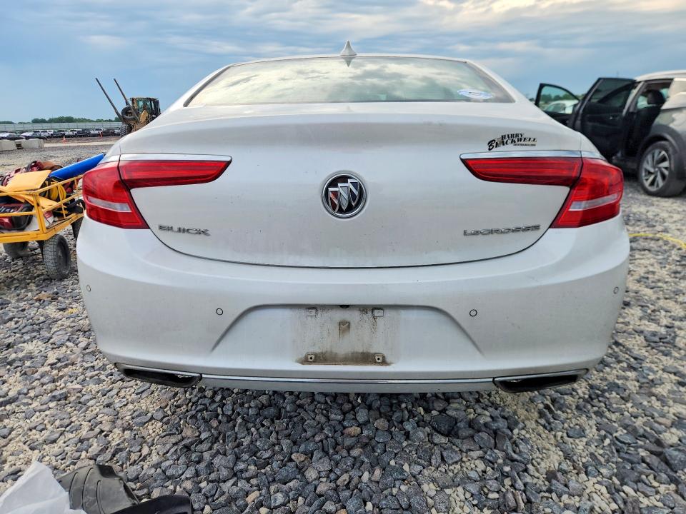 53229056 :رقم المزاد ، 1G4ZP5SS3HU204824 vin ، 2017 Buick Lacrosse مزاد بيع
