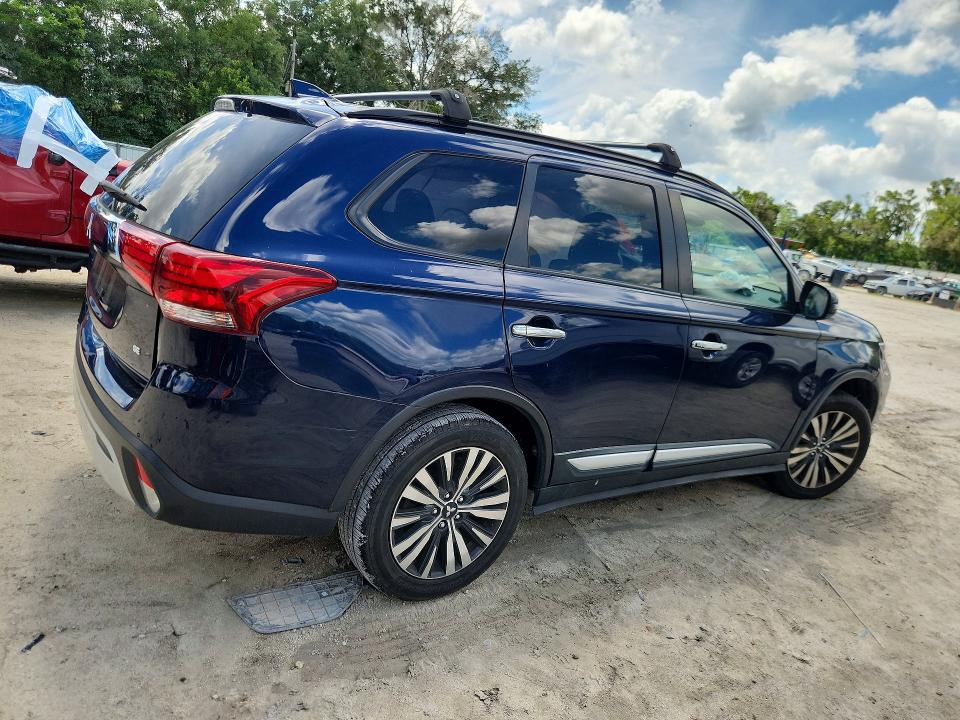 53261126 :رقم المزاد ، JA4AD3A37LZ044820 vin ، 2020 Mitsubishi Outlander مزاد بيع