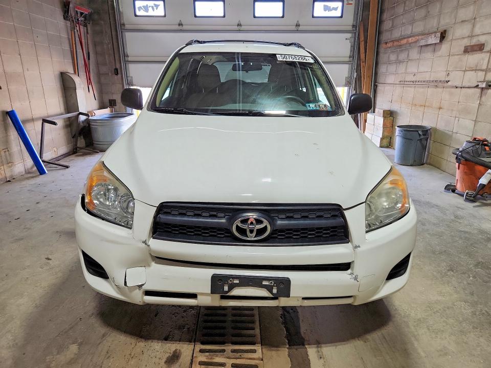 50768286 :رقم المزاد ، 2T3BF4DV2BW114603 vin ، 2011 Toyota Rav4 مزاد بيع