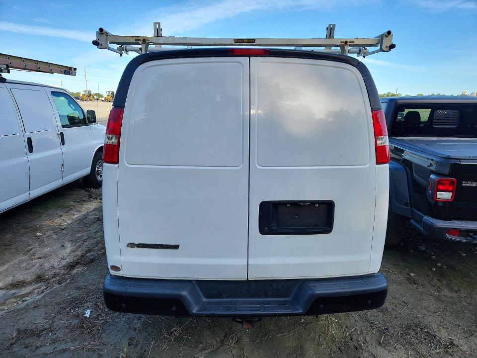 2020 Chevrolet Express G2500 მანქანა იყიდება აუქციონზე, vin: 1GCWGAFP2L1155258, აუქციონის ნომერი: 53049386