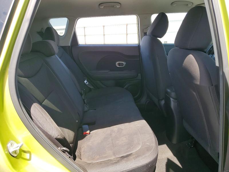 54283826 :رقم المزاد ، KNDJN2A26F7760211 vin ، 2015 Kia Soul مزاد بيع