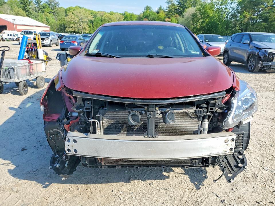 2015 Nissan Altima მანქანა იყიდება აუქციონზე, vin: 1N4AL3AP8FN334500, აუქციონის ნომერი: 53761936