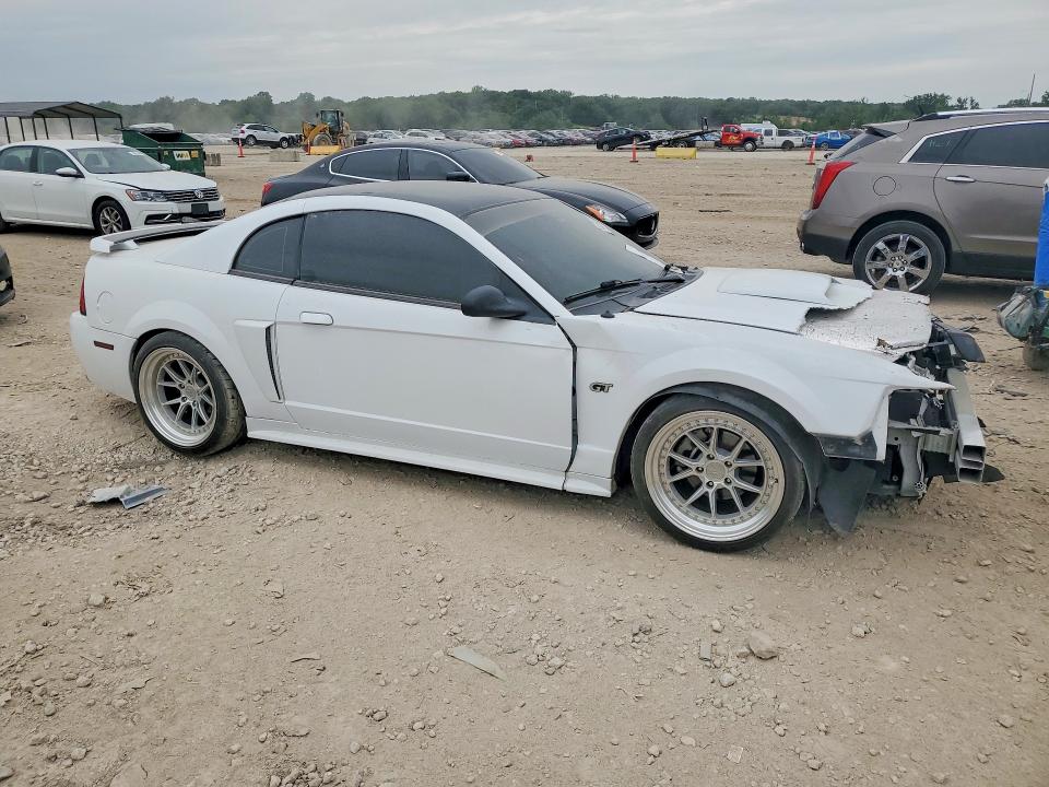 54458406 :رقم المزاد ، 1FAFP42X11F204933 vin ، 2001 Ford Mustang مزاد بيع