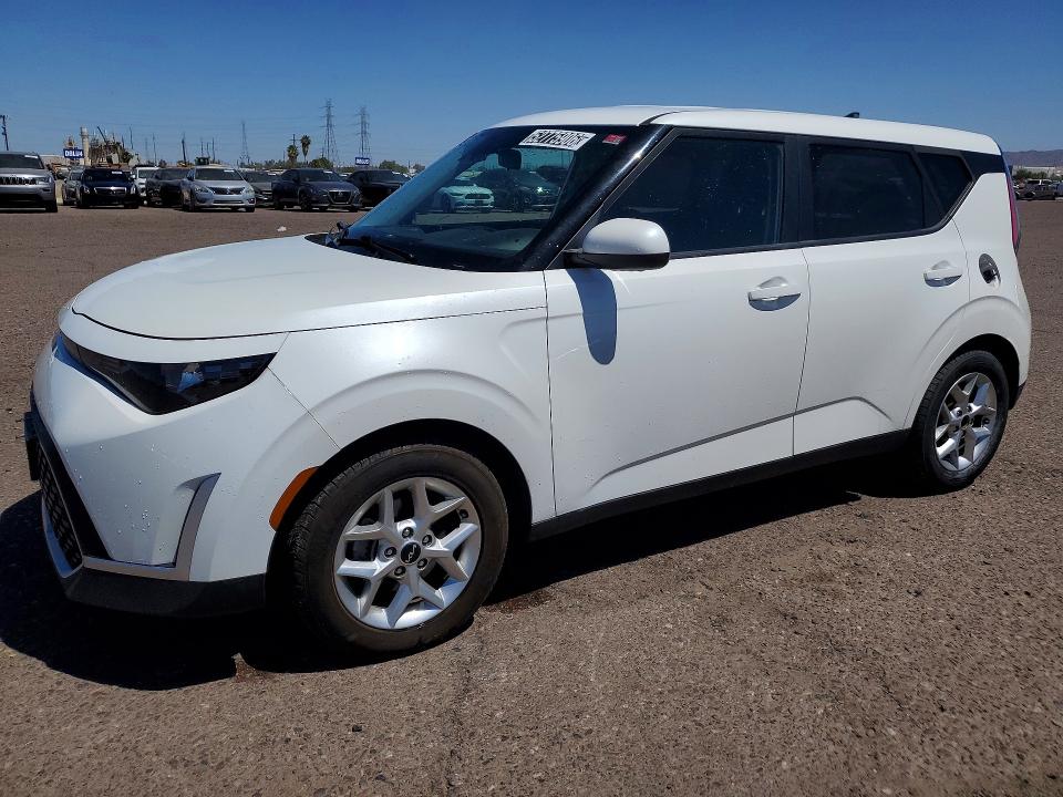 Продаж на аукціоні авто 2023 Kia Soul, vin: KNDJ23AU7P7877409, номер лоту: 52775906