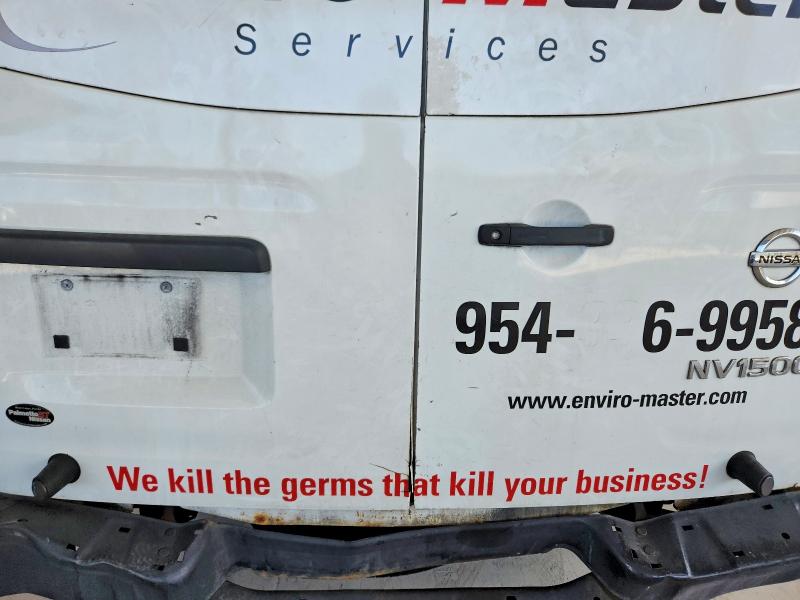 52837806 :رقم المزاد ، 1N6BF0KM9HN800458 vin ، 2017 Nissan Nv 2500 مزاد بيع