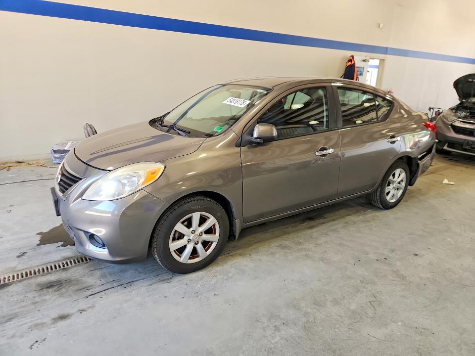 54018176 :رقم المزاد ، 3N1CN7AP4CL879225 vin ، 2012 Nissan Versa مزاد بيع