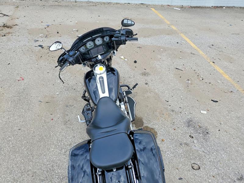 2017 Harley-davidson Flhxs მანქანა იყიდება აუქციონზე, vin: 1HD1KRC19HB652489, აუქციონის ნომერი: 54540806