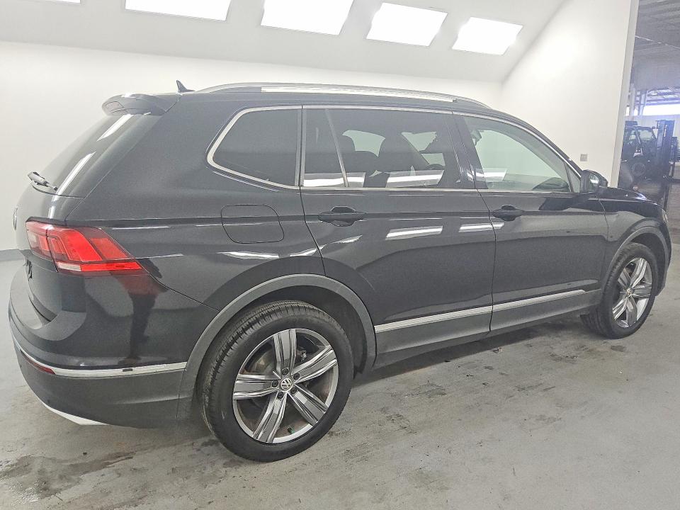 Продажа на аукционе авто 2020 Volkswagen Tiguan, vin: 3VV3B7AX2LM108036, номер лота: 52068416