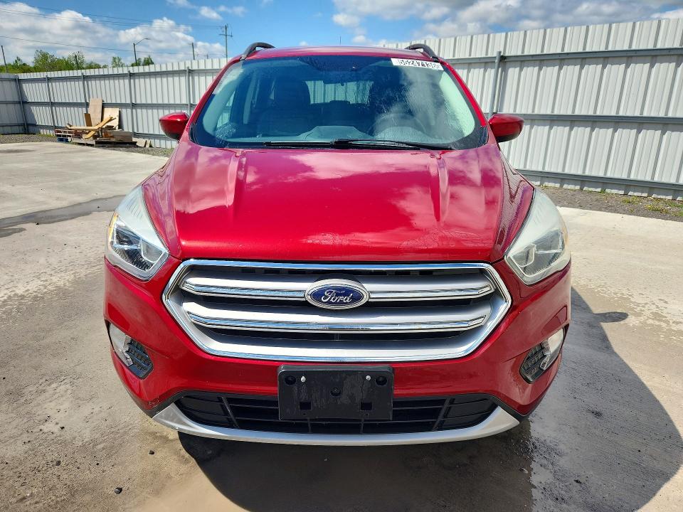2018 Ford Escape მანქანა იყიდება აუქციონზე, vin: 1FMCU0HD4JUD23837, აუქციონის ნომერი: 55247136