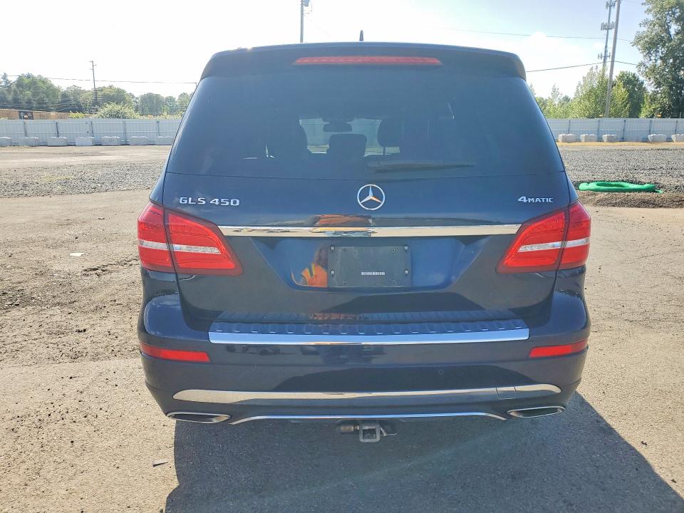 55304886 :رقم المزاد ، 4JGDF6EE2HA954841 vin ، 2017 Mercedes-benz Gls مزاد بيع