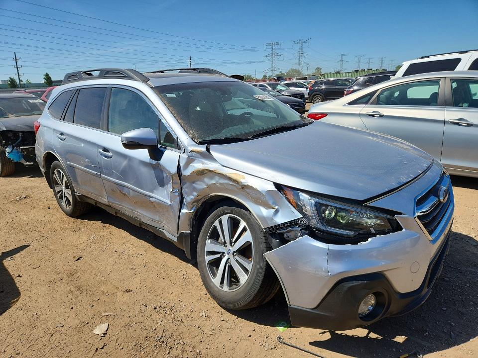 53046286 :رقم المزاد ، 4S4BSENC4J3296963 vin ، 2018 Subaru Outback مزاد بيع