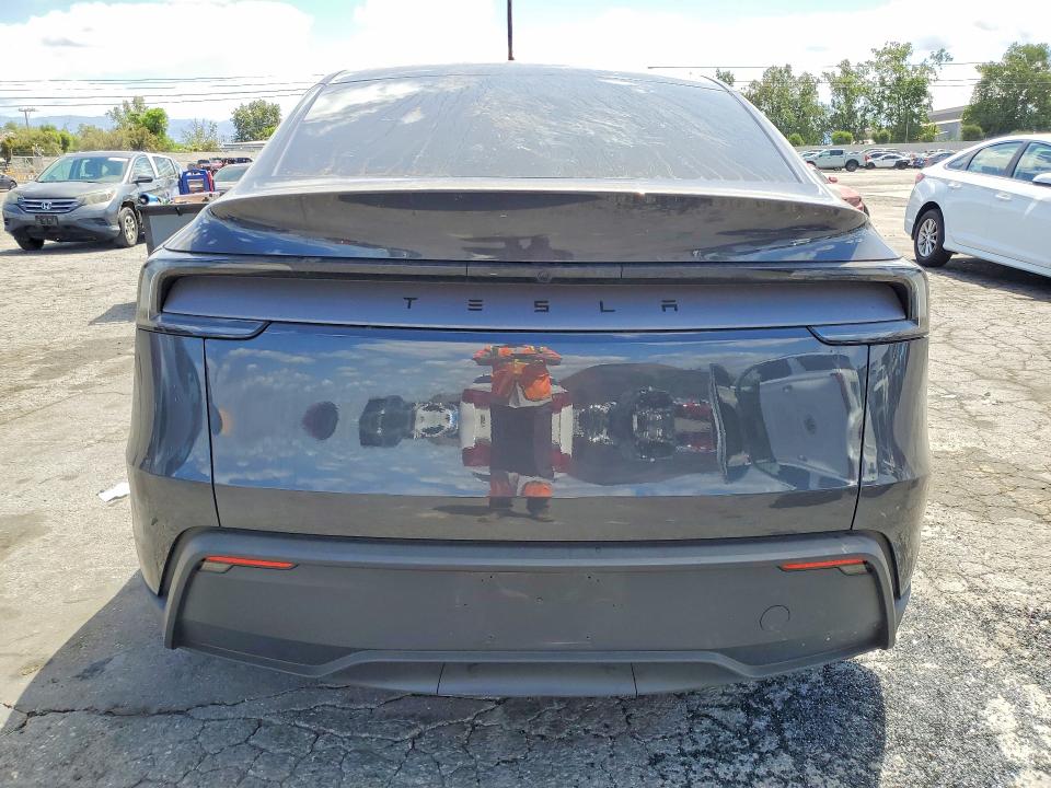 2026 Tesla Model Y მანქანა იყიდება აუქციონზე, vin: 7SAYGDED8TF522059, აუქციონის ნომერი: 54989276