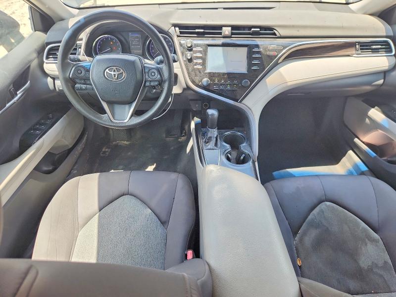 2018 Toyota Camry მანქანა იყიდება აუქციონზე, vin: 4T1B11HK5JU633990, აუქციონის ნომერი: 54213996