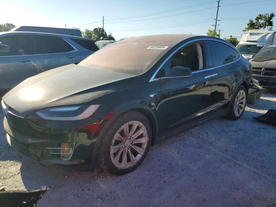 Продаж на аукціоні авто 2016 Tesla Model X, vin: 5YJXCDE21GF026707, номер лоту: 64225885
