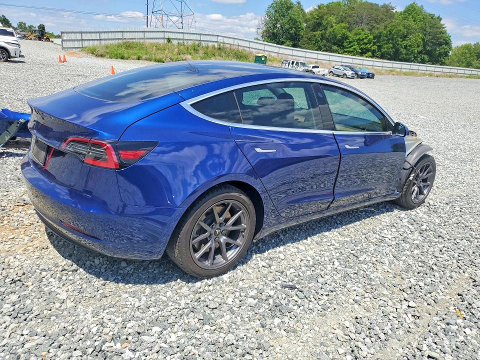 52885136 :رقم المزاد ، 5YJ3E1EA0LF796888 vin ، 2020 Tesla Model 3 مزاد بيع