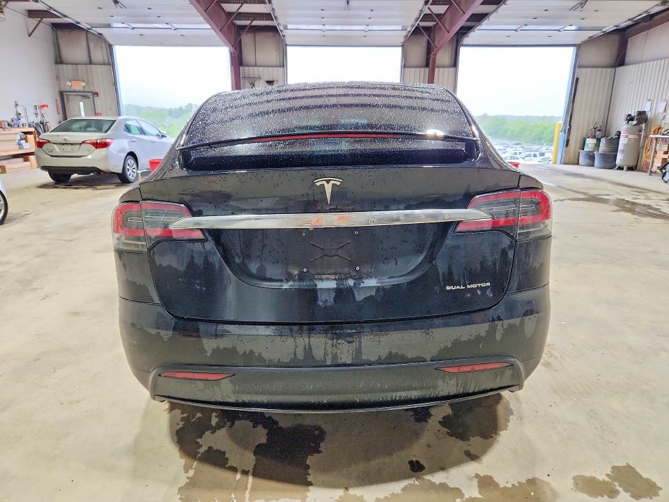 54356196 :رقم المزاد ، 5YJXCBE26LF261148 vin ، 2020 Tesla Model X مزاد بيع