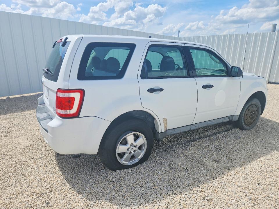 2009 Ford Escape მანქანა იყიდება აუქციონზე, vin: 1FMCU02789KC84759, აუქციონის ნომერი: 52496796
