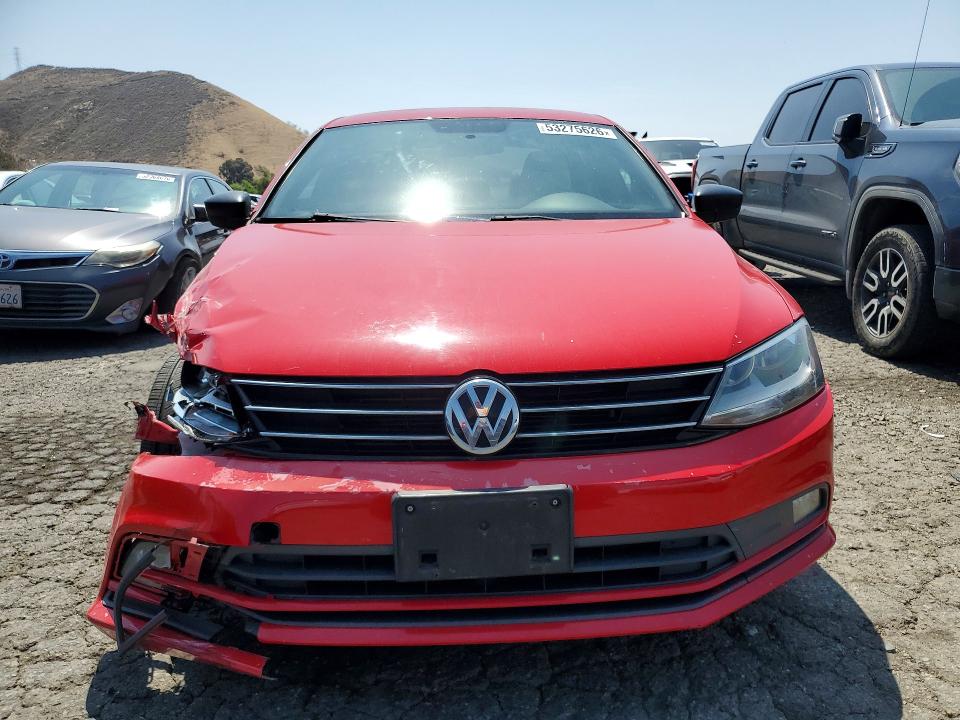 53275626 :رقم المزاد ، 3VWD17AJ5FM225595 vin ، 2015 Volkswagen Jetta مزاد بيع