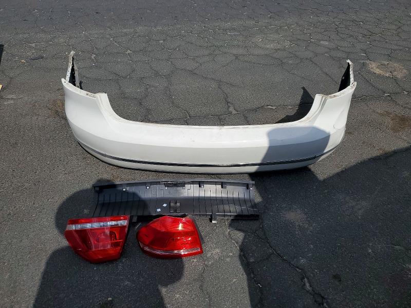 54726486 :رقم المزاد ، 1VWCN7A3XEC030626 vin ، 2014 Volkswagen Passat مزاد بيع