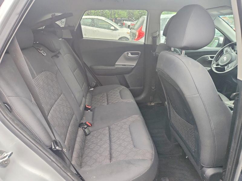 52948046 :رقم المزاد ، KNDCB3LC5H5083194 vin ، 2017 Kia Niro مزاد بيع