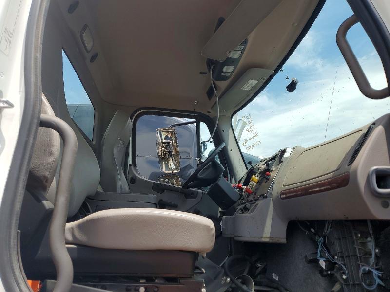 Продаж на аукціоні авто 2023 Freightliner 108sd, vin: 3ALAG5FE1PDUB1828, номер лоту: 53842166