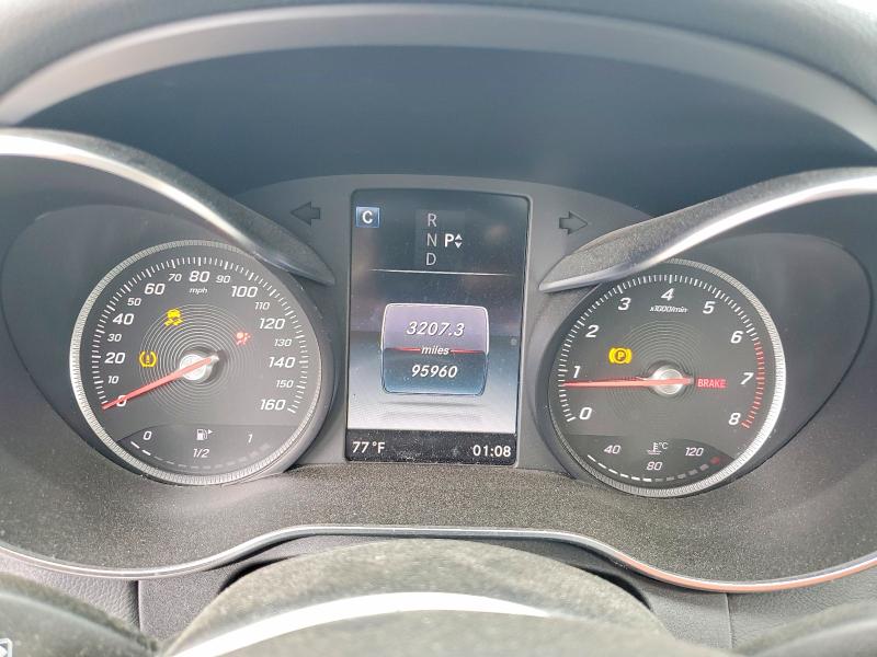 53785536 :رقم المزاد ، 55SWF4KB1HU196296 vin ، 2017 Mercedes-benz C مزاد بيع