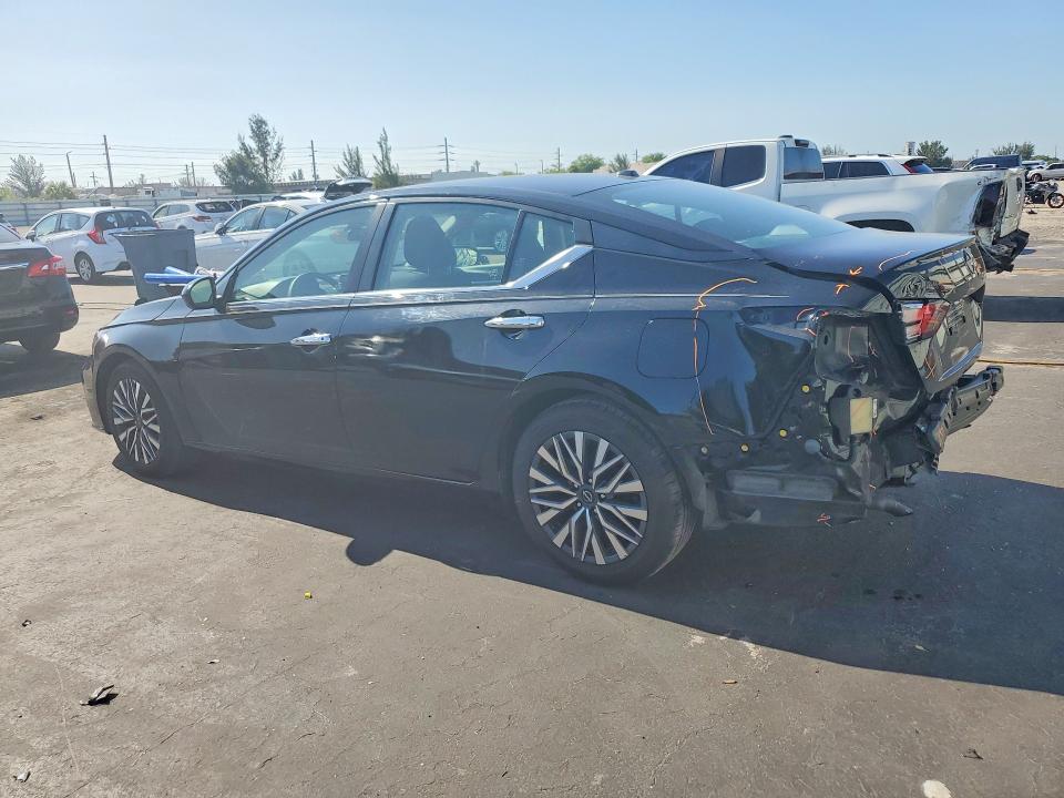 51454776 :رقم المزاد ، 1N4BL4DV5PN371350 vin ، 2023 Nissan Altima مزاد بيع