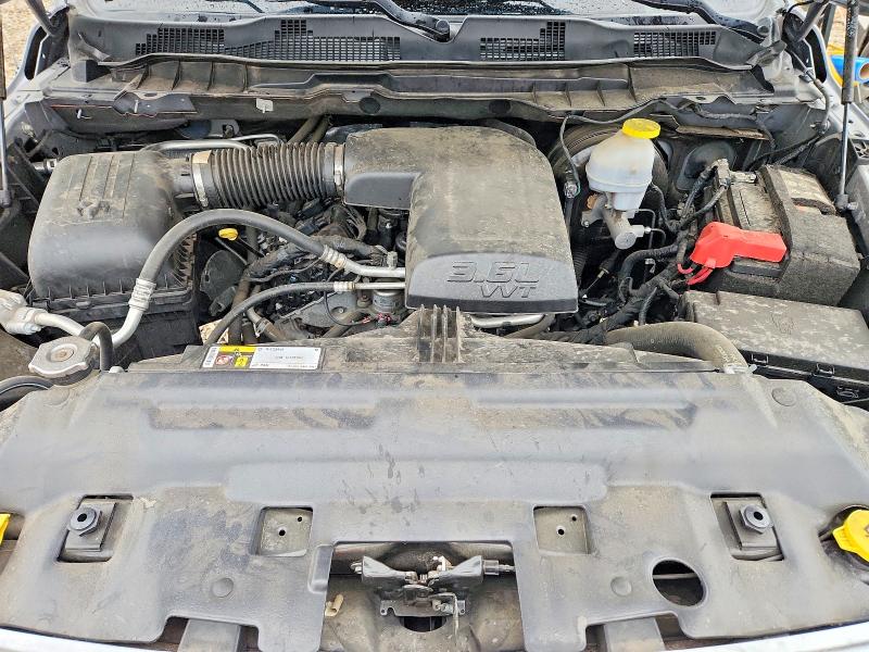 52612116 :رقم المزاد ، 1C6RR6FG8MS530920 vin ، 2021 Ram 1500 Classic مزاد بيع