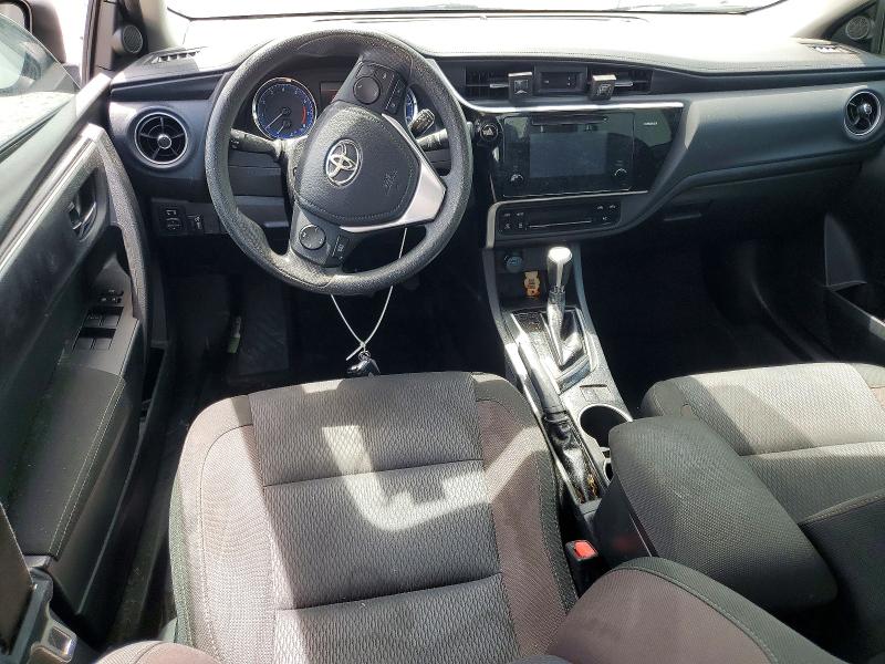 52540686 :رقم المزاد ، 2T1BURHE7HC807943 vin ، 2017 Toyota Corolla مزاد بيع