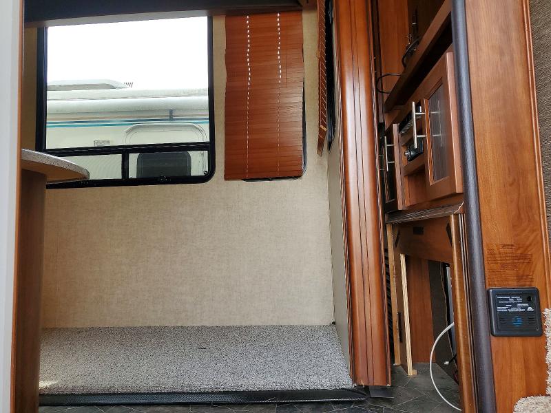 Продаж на аукціоні авто 2014 Keystone Fuzion, vin: 4YDF3422XEF810292, номер лоту: 53443536
