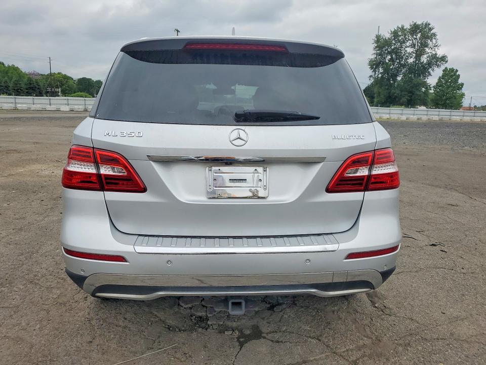 52513606 :رقم المزاد ، 4JGDA2EB1CA080259 vin ، 2012 Mercedes-benz Ml مزاد بيع