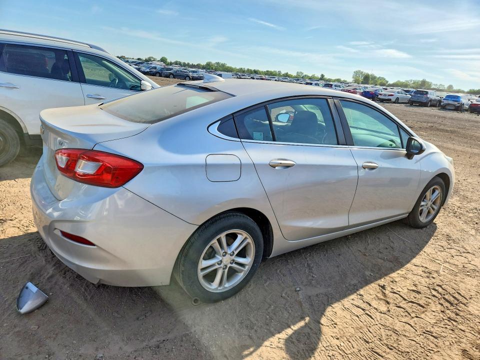Продажа на аукционе авто 2016 Chevrolet Cruze, vin: 1G1BE5SM5G7310825, номер лота: 55078136