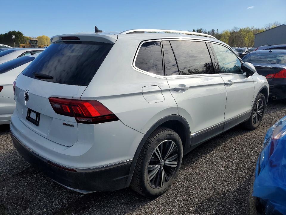 2021 Volkswagen Tiguan მანქანა იყიდება აუქციონზე, vin: 3VV4B7AX1MM048062, აუქციონის ნომერი: 46455176