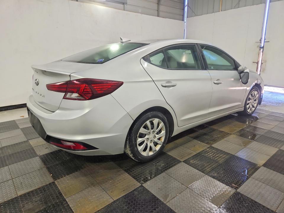 2019 Hyundai Elantra მანქანა იყიდება აუქციონზე, vin: 5NPD84LFXKH472424, აუქციონის ნომერი: 53777566