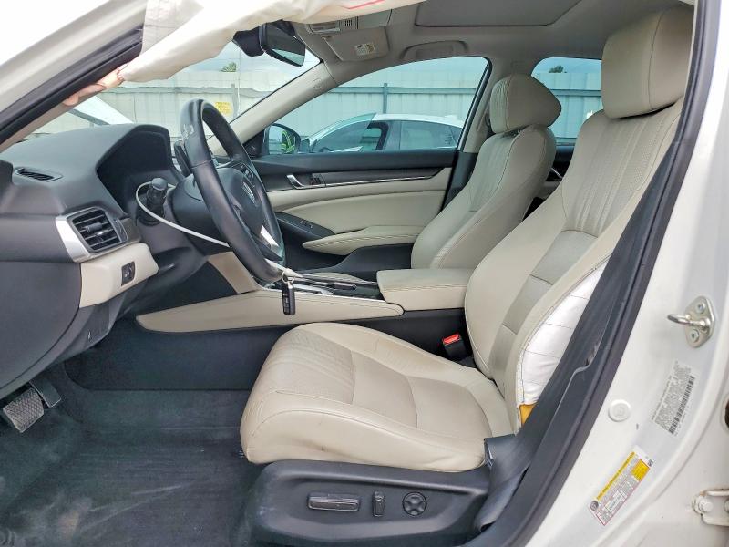 2018 Honda Accord მანქანა იყიდება აუქციონზე, vin: 1HGCV1F55JA094073, აუქციონის ნომერი: 52414266