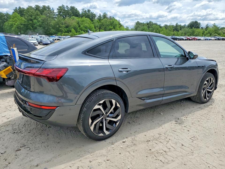 Продажа на аукционе авто 2024 Audi Q8 E-tron, vin: WA1CABGE3RB036106, номер лота: 55370606