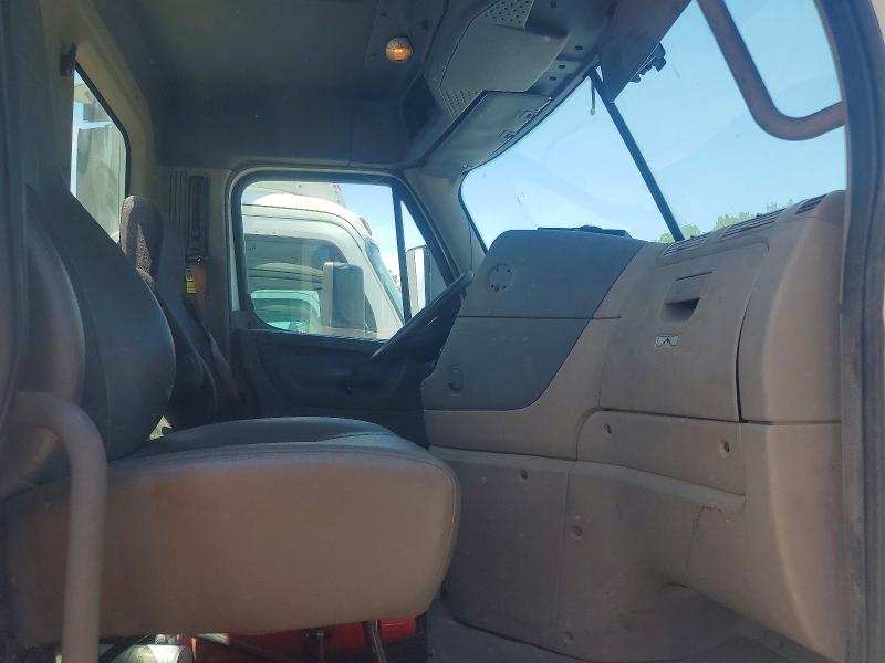 Продаж на аукціоні авто 2016 Freightliner Cascadia 113, vin: 3AKBGADV3GSHB2376, номер лоту: 54531846
