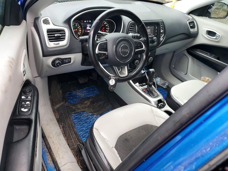 52932986 :رقم المزاد ، 3C4NJCBB9JT461575 vin ، 2018 Jeep Compass مزاد بيع