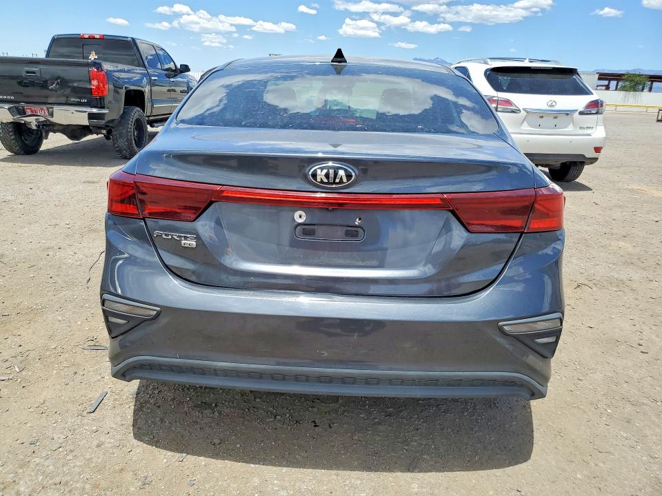 52932886 :رقم المزاد ، 3KPF24AD5LE249712 vin ، 2020 Kia Forte مزاد بيع