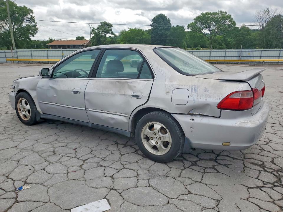 53925106 :رقم المزاد ، 1HGCG564XWA075695 vin ، 1998 Honda Accord مزاد بيع