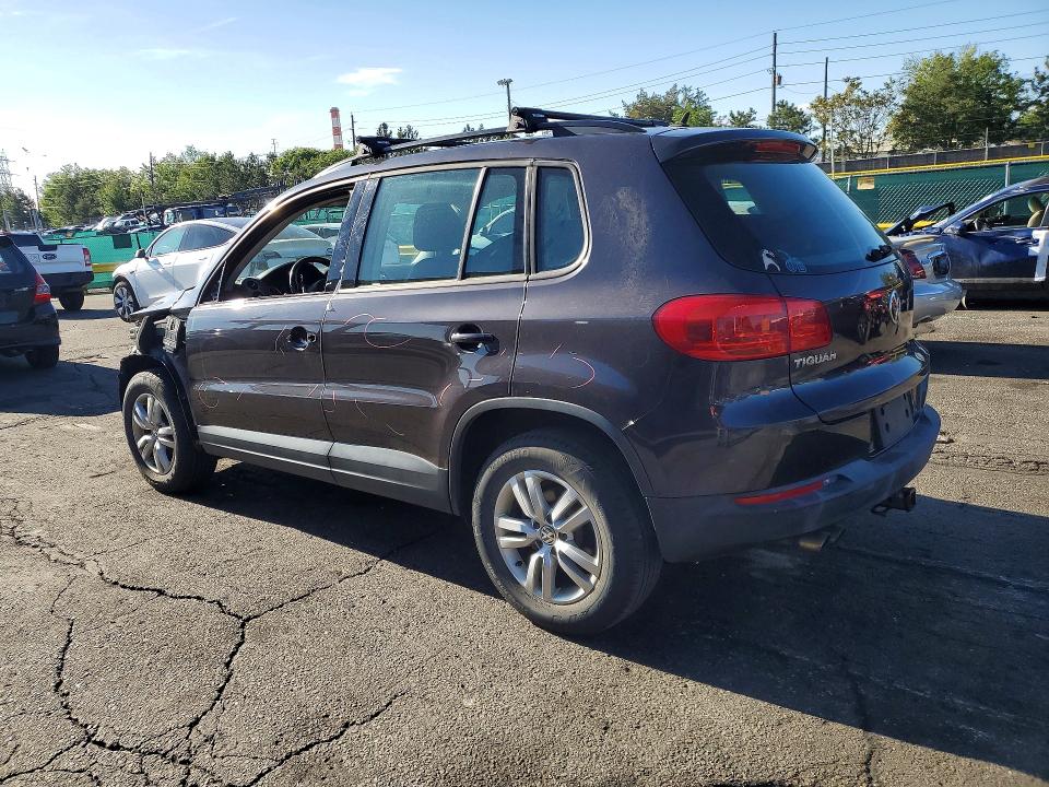 54392026 :رقم المزاد ، WVGBV7AX8GW608544 vin ، 2016 Volkswagen Tiguan مزاد بيع