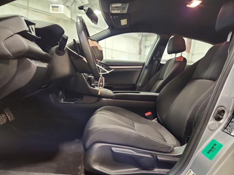 54847196 :رقم المزاد ، SHHFK7H47HU208926 vin ، 2017 Honda Civic مزاد بيع