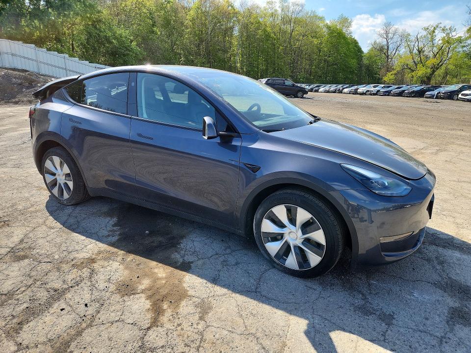 Продажа на аукционе авто 2023 Tesla Model Y, vin: 7SAYGDEEXPF884005, номер лота: 50561926